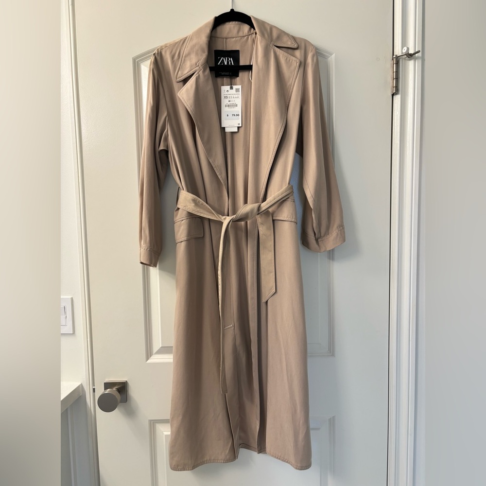 Zara women’s trench coat, new with tags, size XS